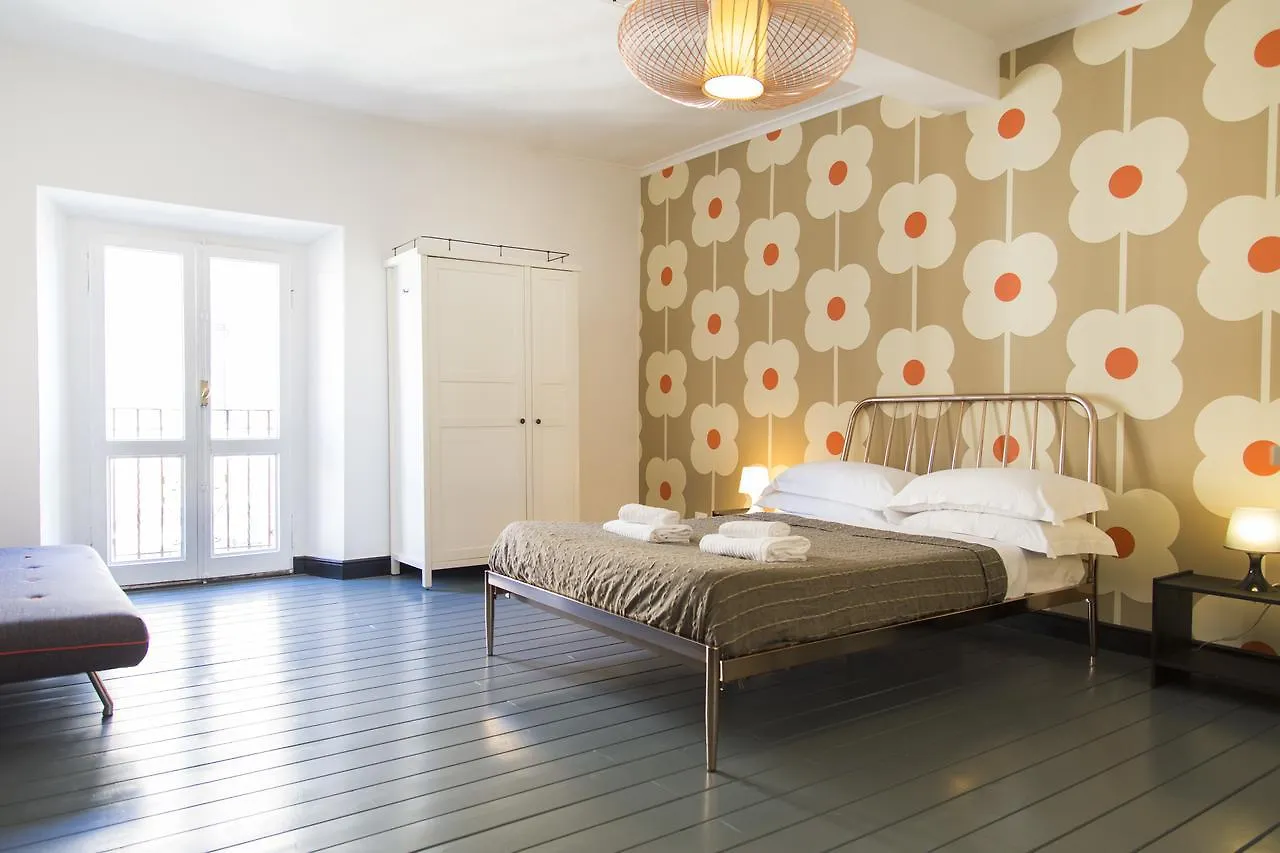 Ripa Rome Trastevere Home 0*,
